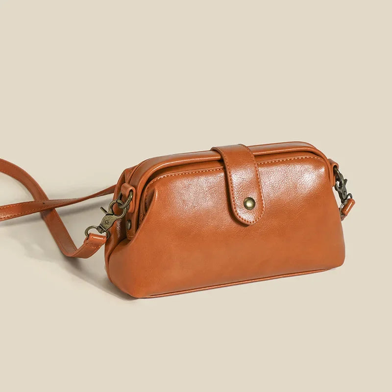 Vintage Women's Fashion 2022 Summer New High-End Feel Stylish Doctor Bag Niche Design Versatile Single Shoulder Slant Cross Bag