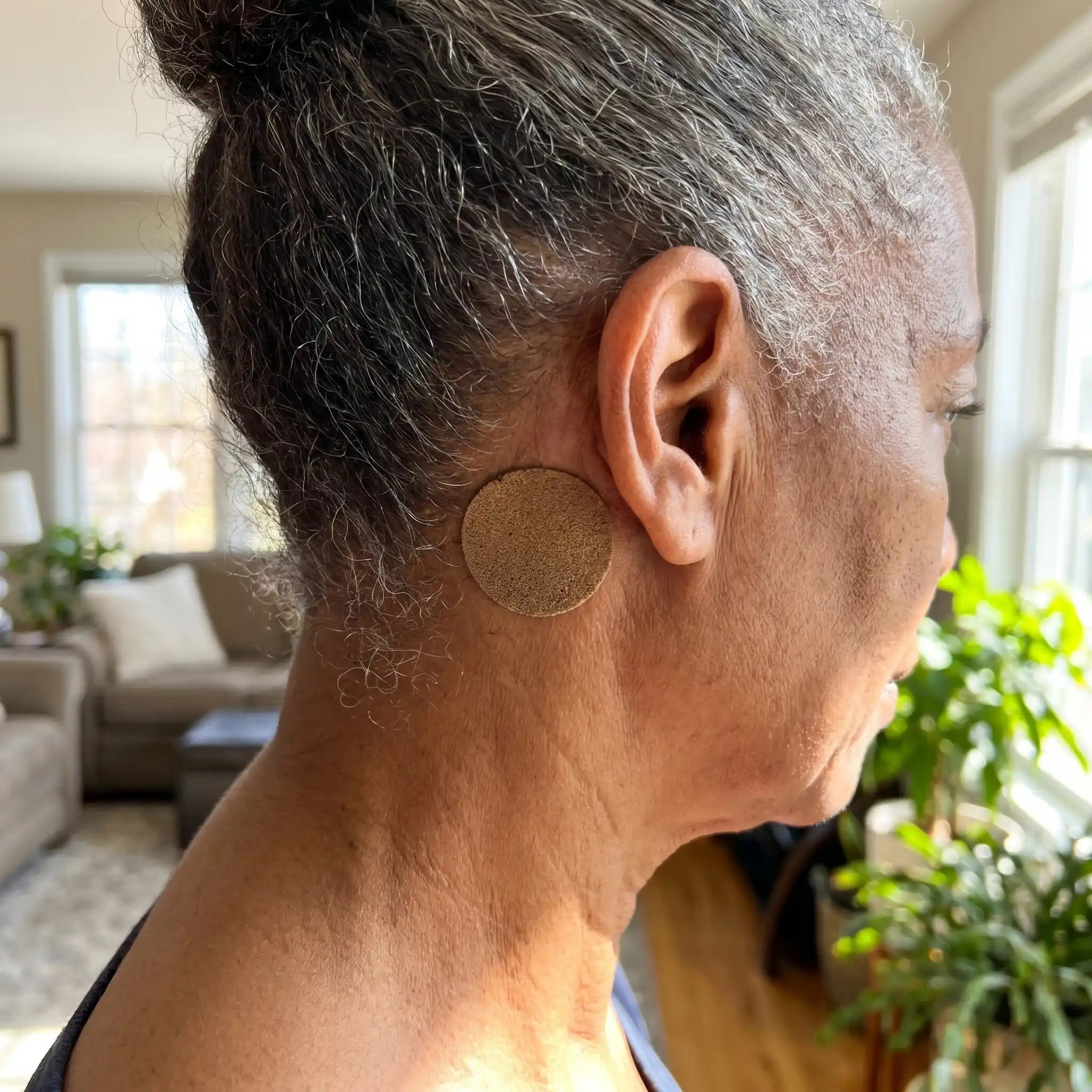 Aurenza Shop HearRelief Tinnitus Relief Patches in a 2-pack, showing adhesive patches designed to help alleviate tinnitus symptoms.