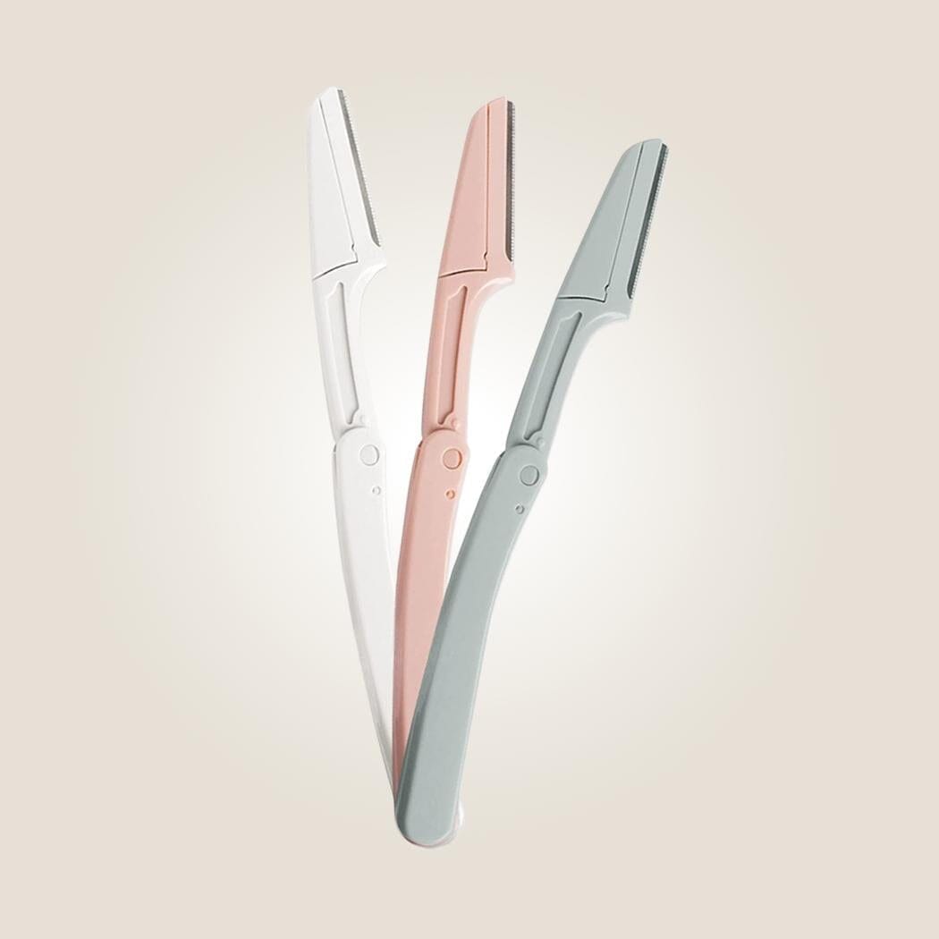 Pack of 3 Aurenza Shop eyebrow and face razors, compact and precise for facial hair removal and eyebrow shaping.